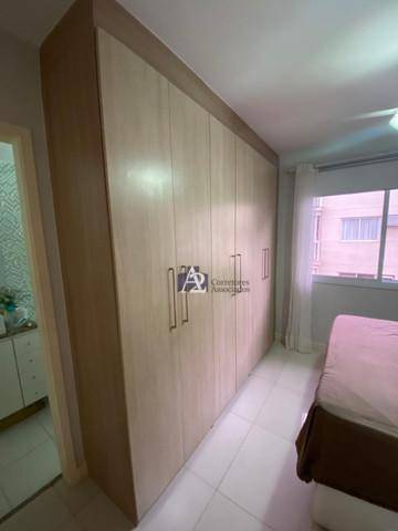 Apartamento à venda com 3 quartos, 70m² - Foto 20