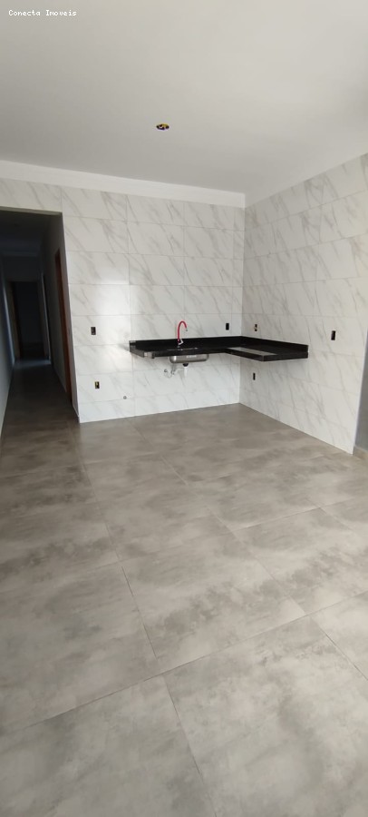 Casa à venda com 2 quartos, 53m² - Foto 19