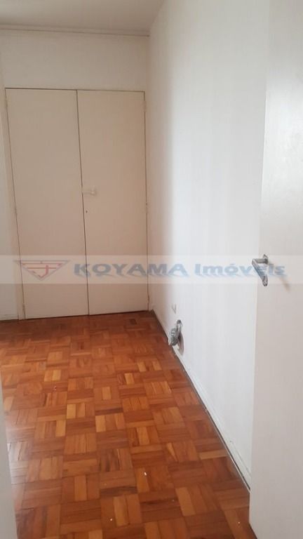 Apartamento à venda com 3 quartos, 70m² - Foto 17