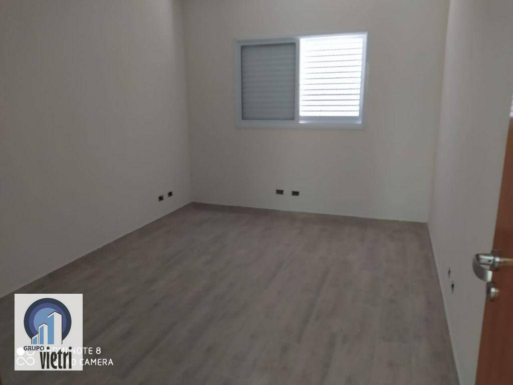 Sobrado à venda com 3 quartos, 200m² - Foto 10