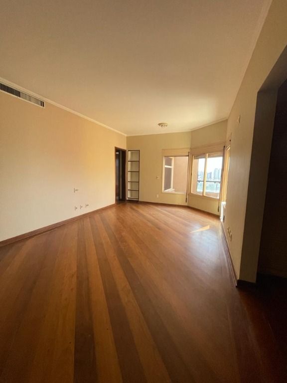 Apartamento à venda com 4 quartos, 340m² - Foto 33