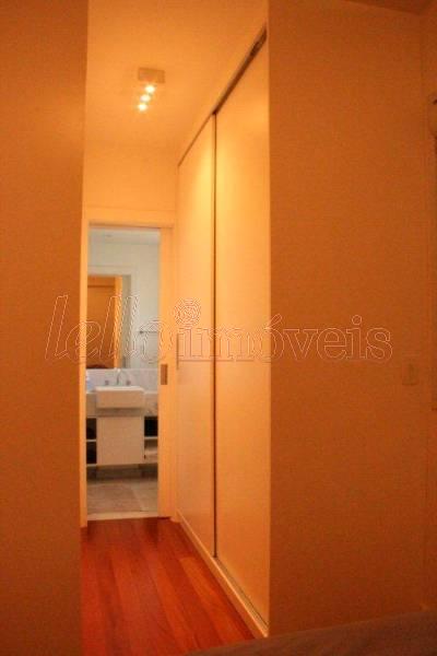 Apartamento para alugar com 1 quarto, 56m² - Foto 9