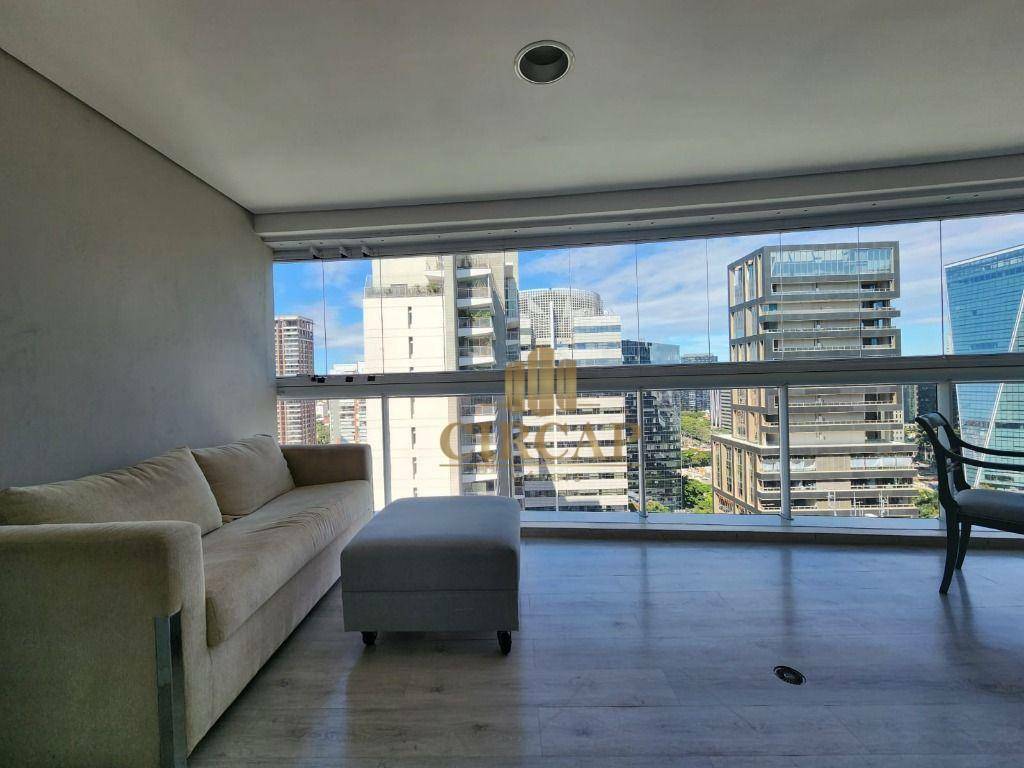 Apartamento para alugar com 4 quartos, 201m² - Foto 3