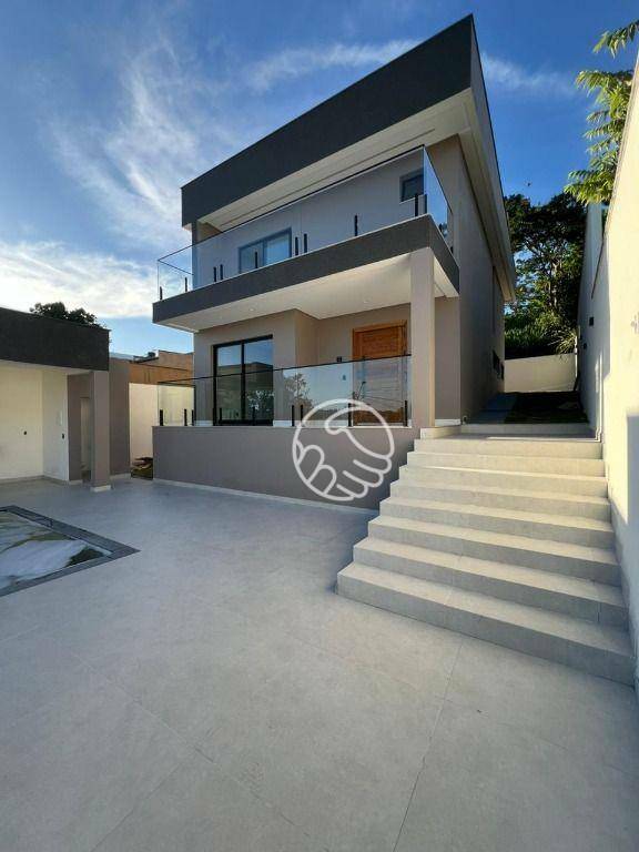 Casa, 3 quartos, 180 m² - Foto 1