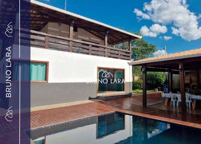 Sítio, 4 quartos, 2800 m² - Foto 1