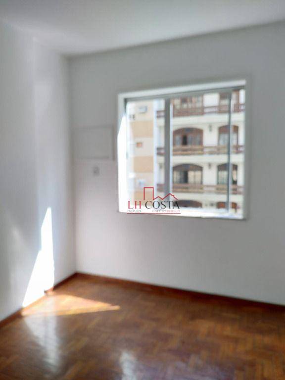 Apartamento à venda com 1 quarto, 40m² - Foto 13