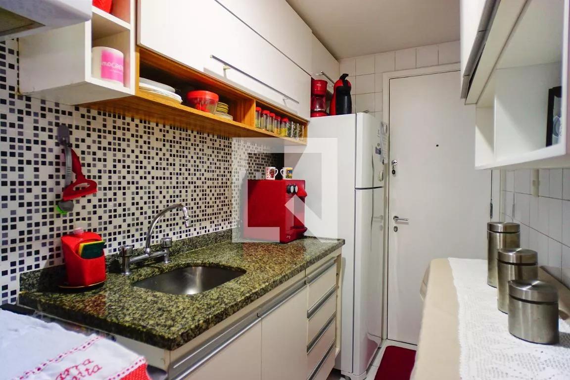 Apartamento à venda com 2 quartos, 69m² - Foto 26