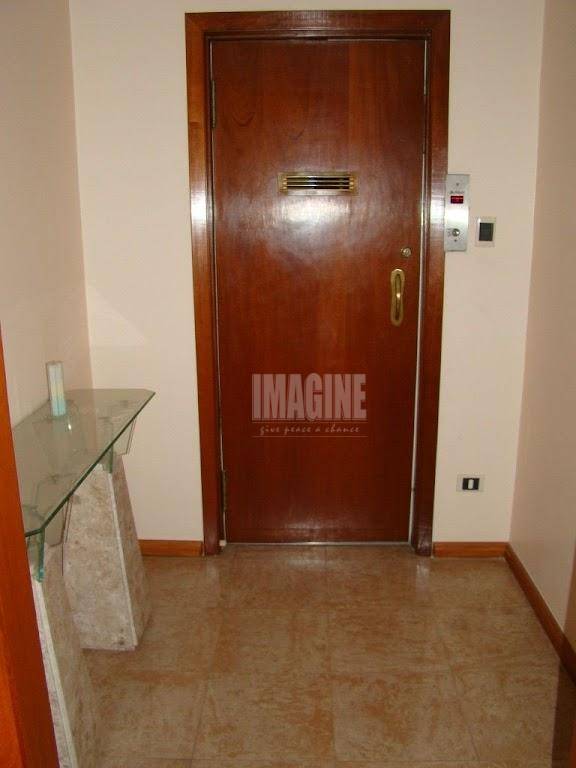 Apartamento à venda com 3 quartos, 235m² - Foto 29