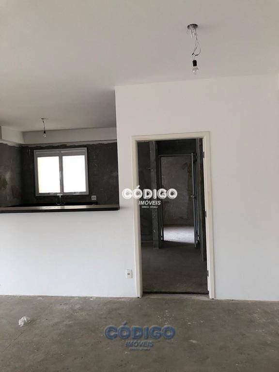 Apartamento à venda com 4 quartos, 204m² - Foto 16