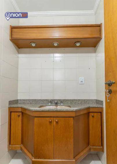 Apartamento à venda com 4 quartos, 154m² - Foto 17