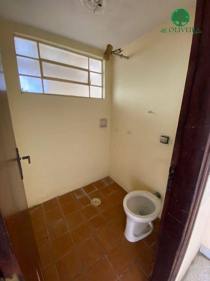 Sobrado à venda e aluguel com 3 quartos, 237m² - Foto 25