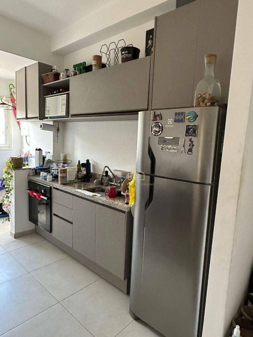 Apartamento à venda com 2 quartos, 59m² - Foto 6