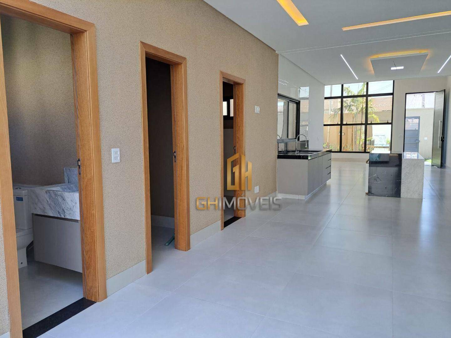 Casa à venda com 3 quartos, 180m² - Foto 4