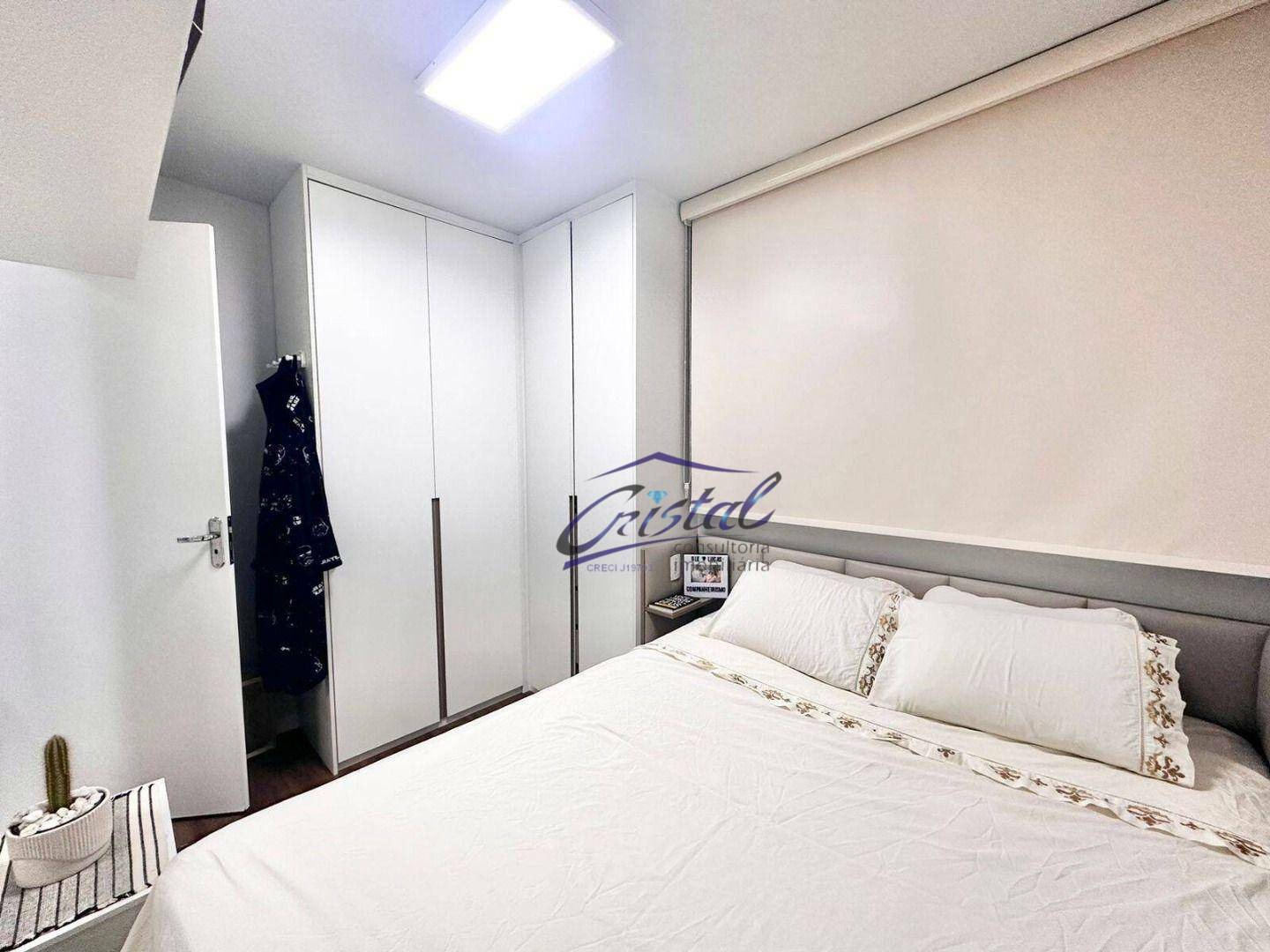 Apartamento à venda com 2 quartos, 45m² - Foto 12