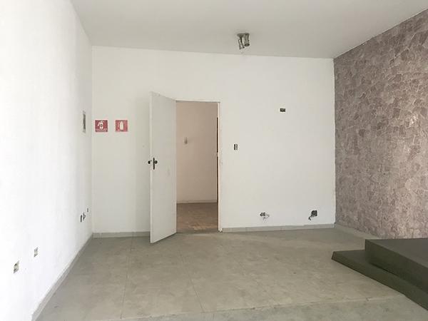 Sobrado para alugar com 3 quartos, 308m² - Foto 10