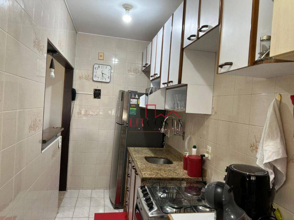 Apartamento à venda com 1 quarto, 41m² - Foto 18