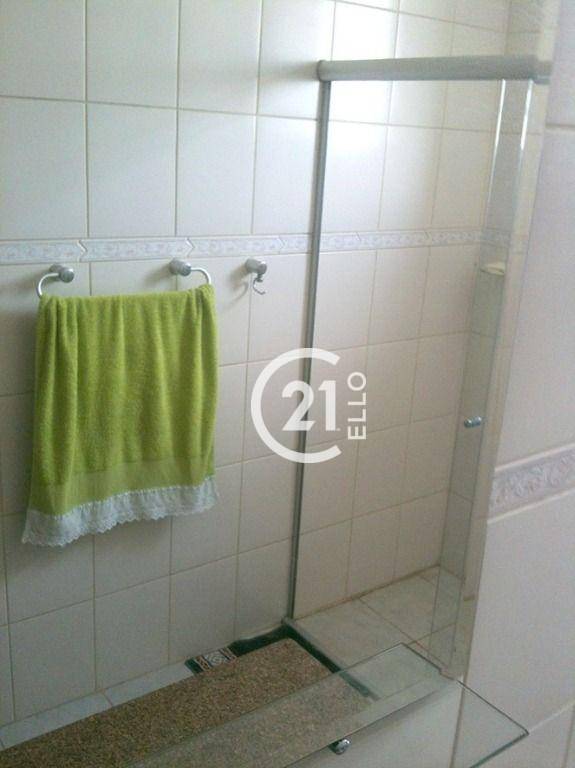 Apartamento à venda com 2 quartos, 70m² - Foto 5