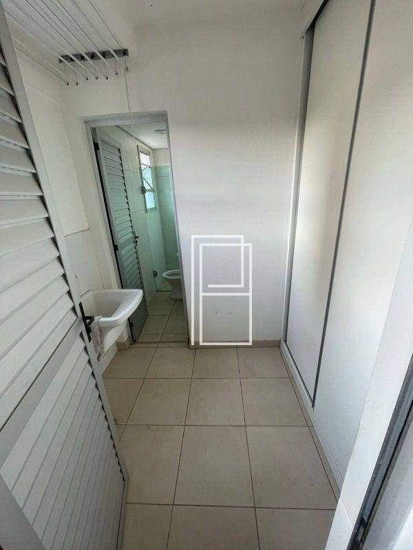 Apartamento à venda com 4 quartos, 140m² - Foto 19