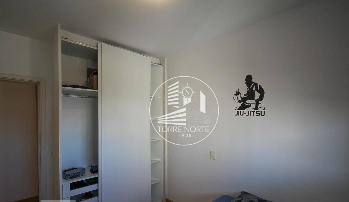 Apartamento à venda com 3 quartos, 160m² - Foto 11