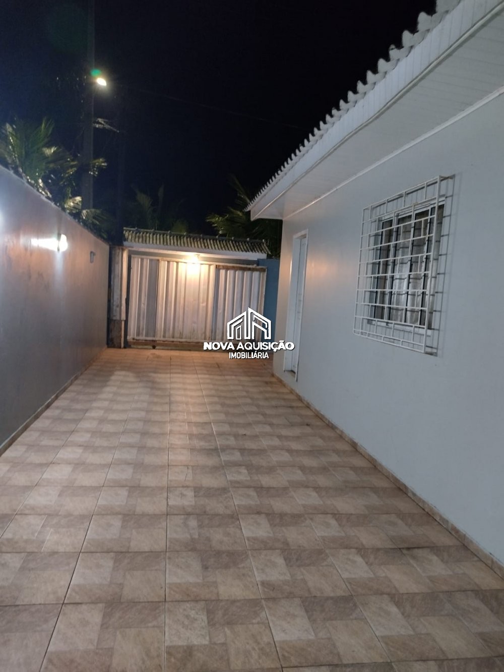 Casa à venda com 5 quartos, 111m² - Foto 13