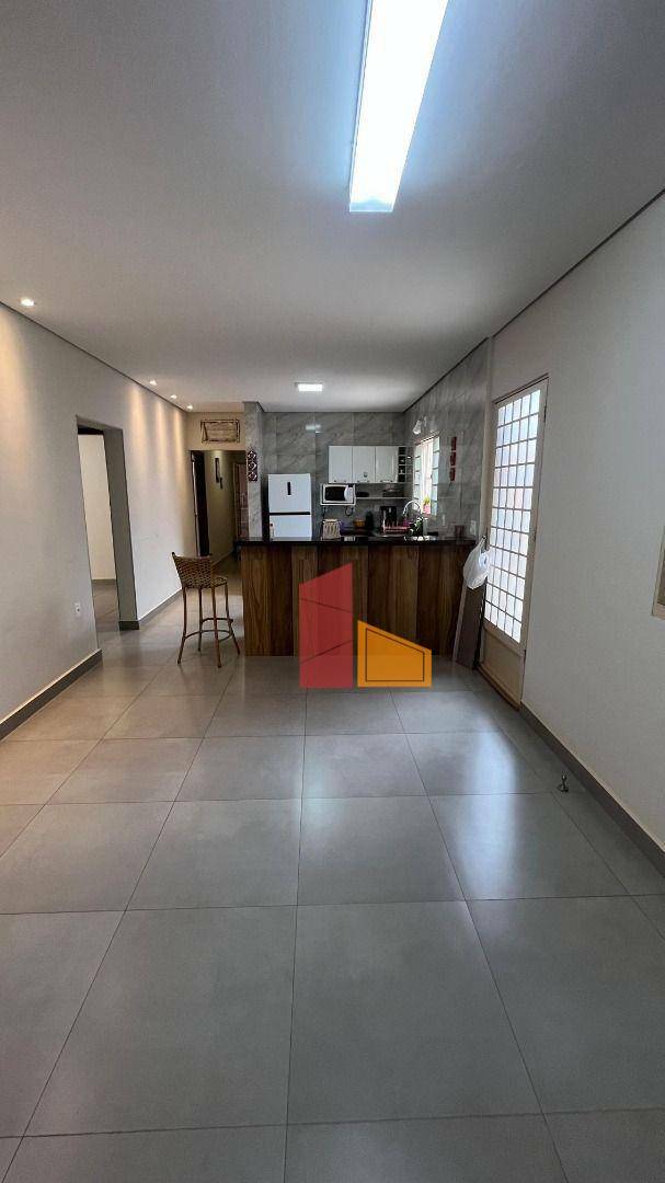 Casa à venda com 4 quartos, 109m² - Foto 6