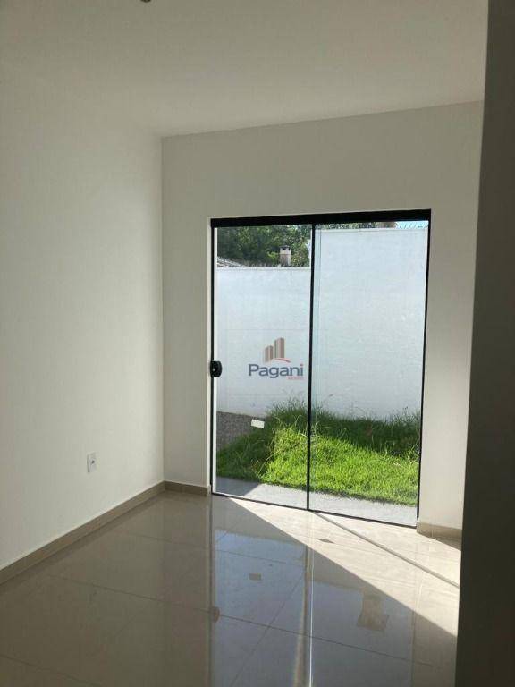 Casa à venda com 3 quartos, 92m² - Foto 12