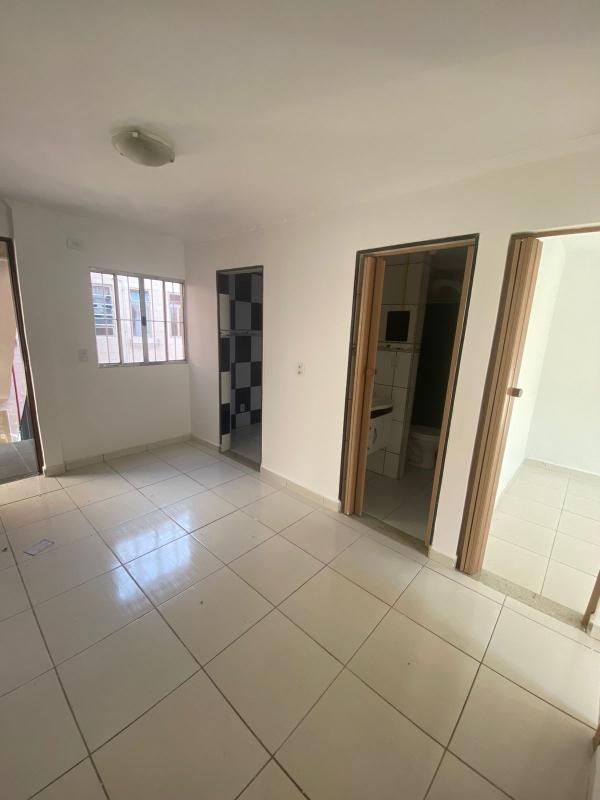 Sobrado à venda com 3 quartos, 155m² - Foto 4