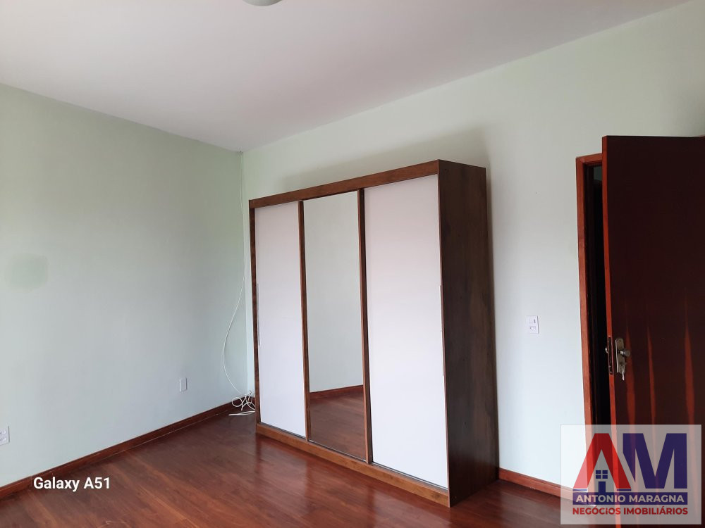 Casa de Condomínio à venda com 3 quartos, 273m² - Foto 12