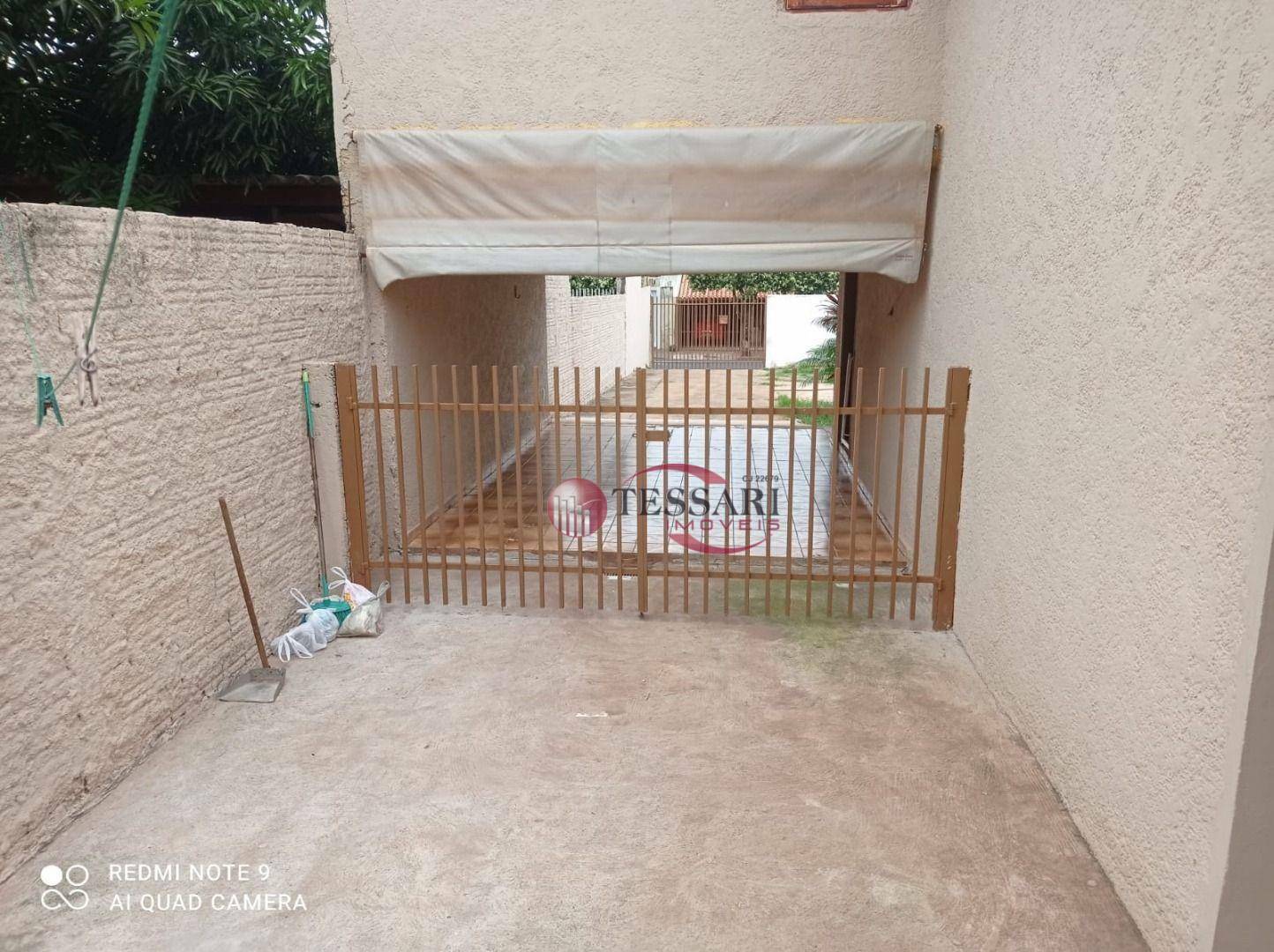 Casa à venda com 2 quartos, 113m² - Foto 11