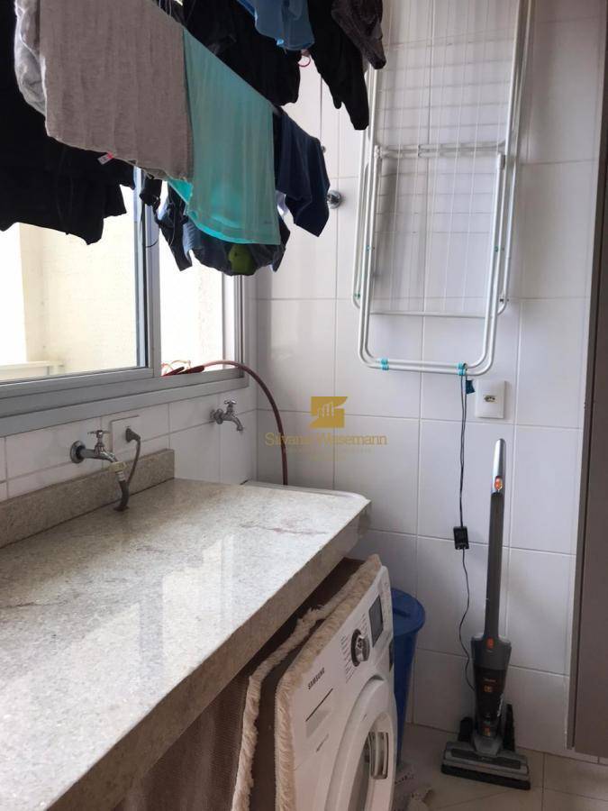 Apartamento à venda com 3 quartos, 134m² - Foto 21