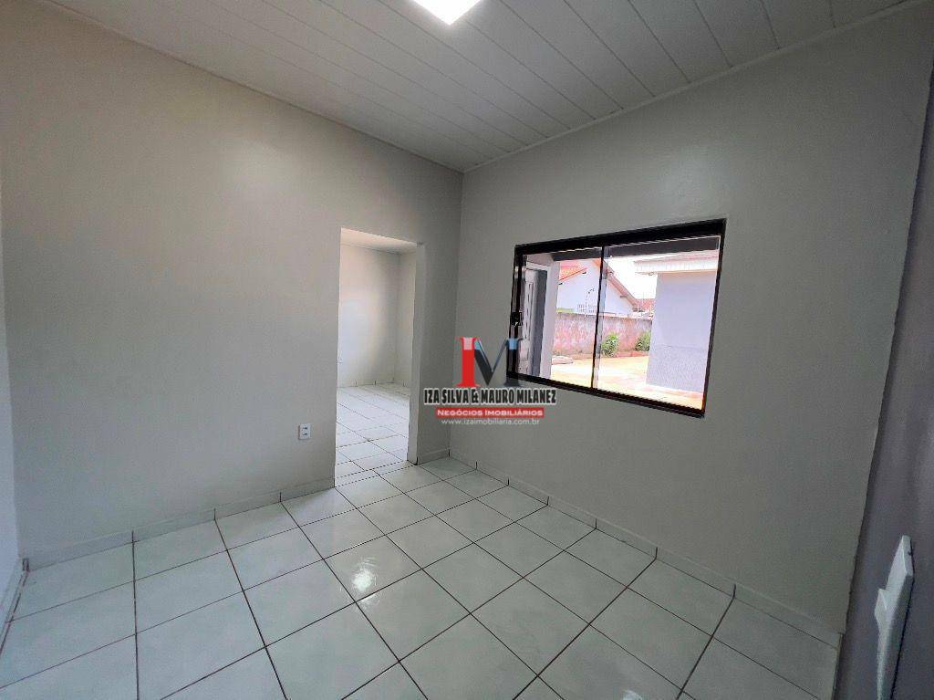 Casa para alugar com 4 quartos, 200m² - Foto 32