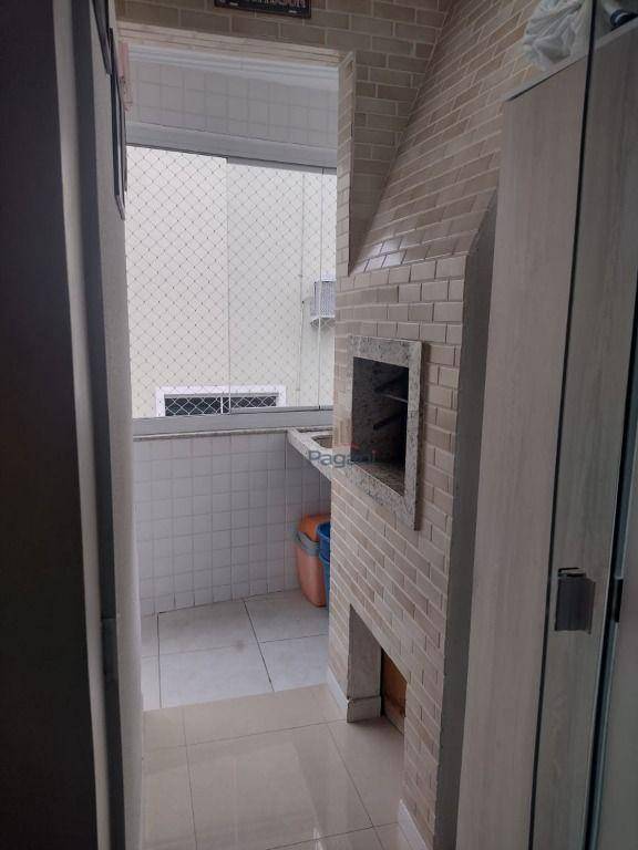 Apartamento à venda com 3 quartos, 82m² - Foto 4