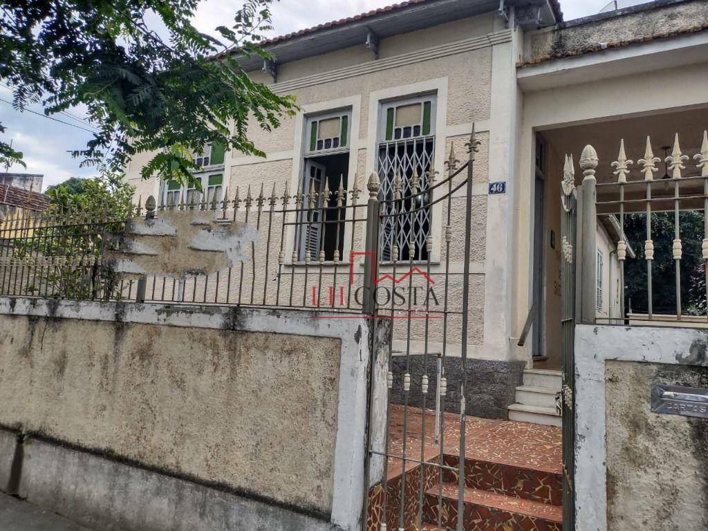 Casa à venda com 3 quartos, 110m² - Foto 4