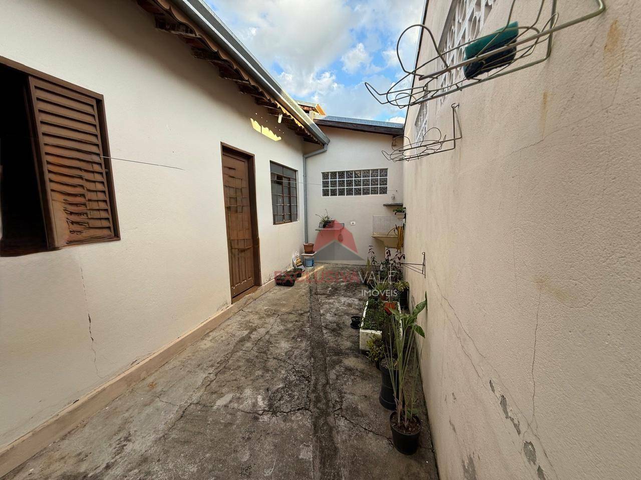 Casa à venda com 5 quartos, 149m² - Foto 28