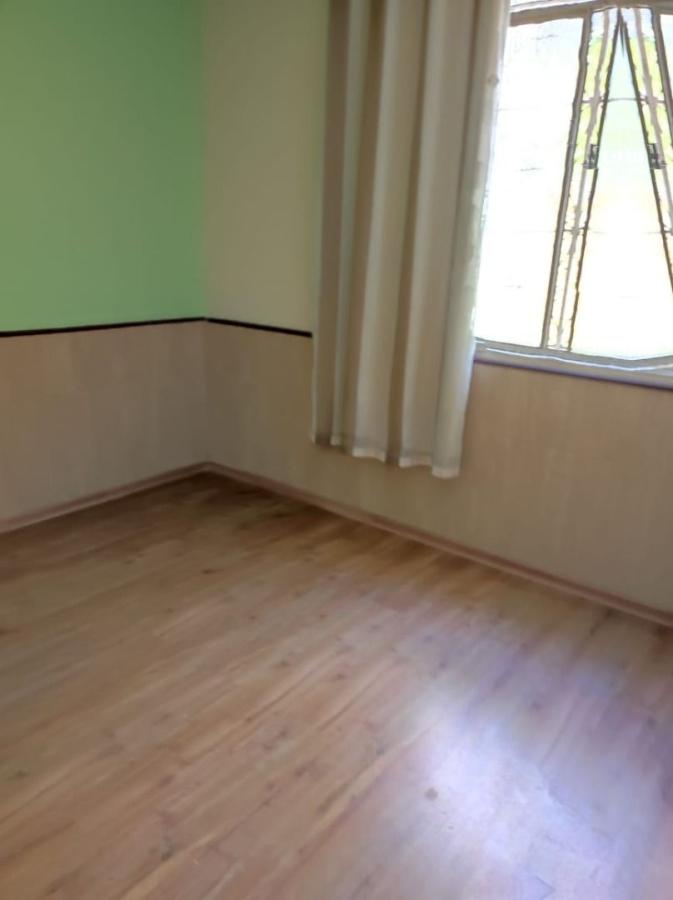 Casa à venda com 3 quartos, 240m² - Foto 5