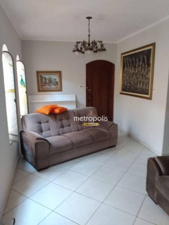 Sobrado à venda com 2 quartos, 204m² - Foto 1