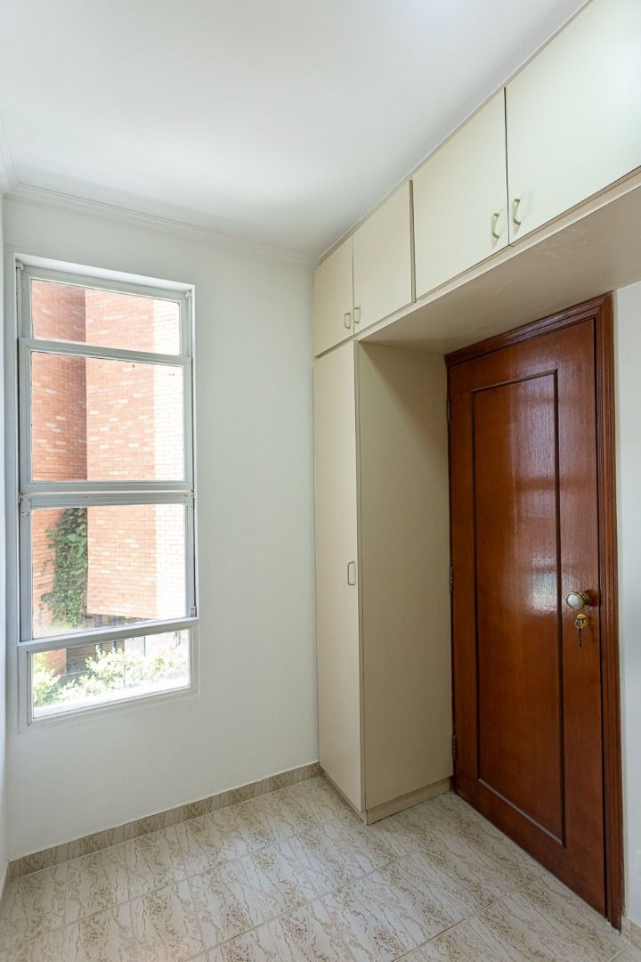 Apartamento à venda com 2 quartos, 87m² - Foto 28