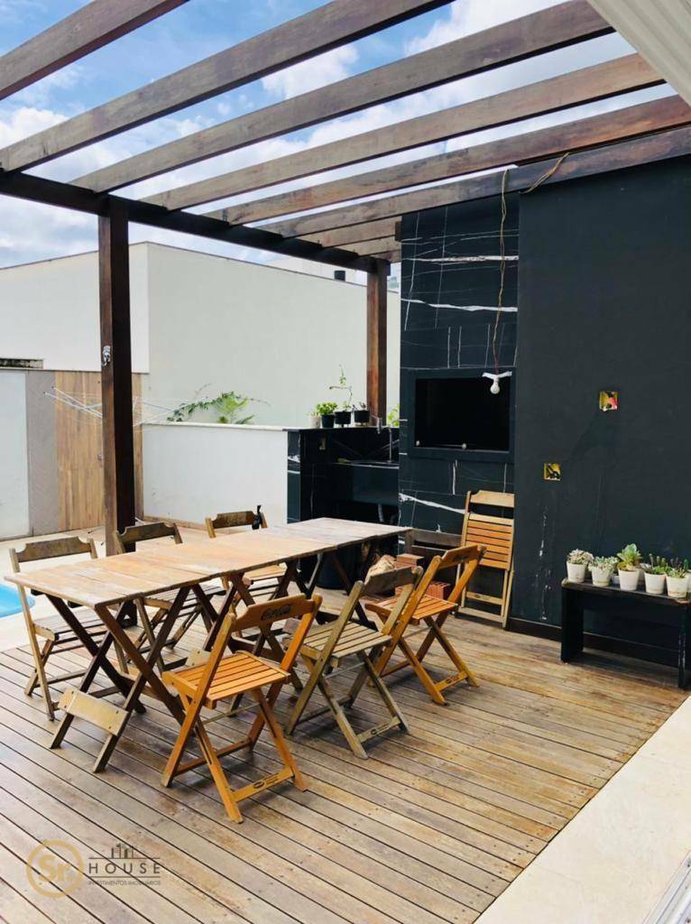 Casa à venda com 4 quartos, 286m² - Foto 22