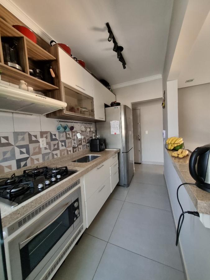 Apartamento à venda com 2 quartos, 56m² - Foto 13