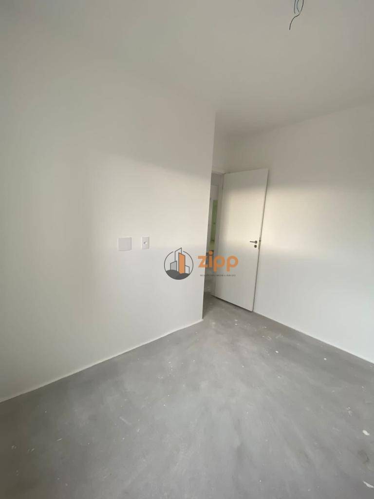 Apartamento à venda com 1 quarto, 42m² - Foto 4