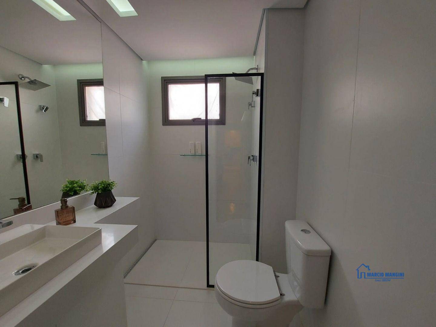 Apartamento à venda com 3 quartos, 213m² - Foto 12