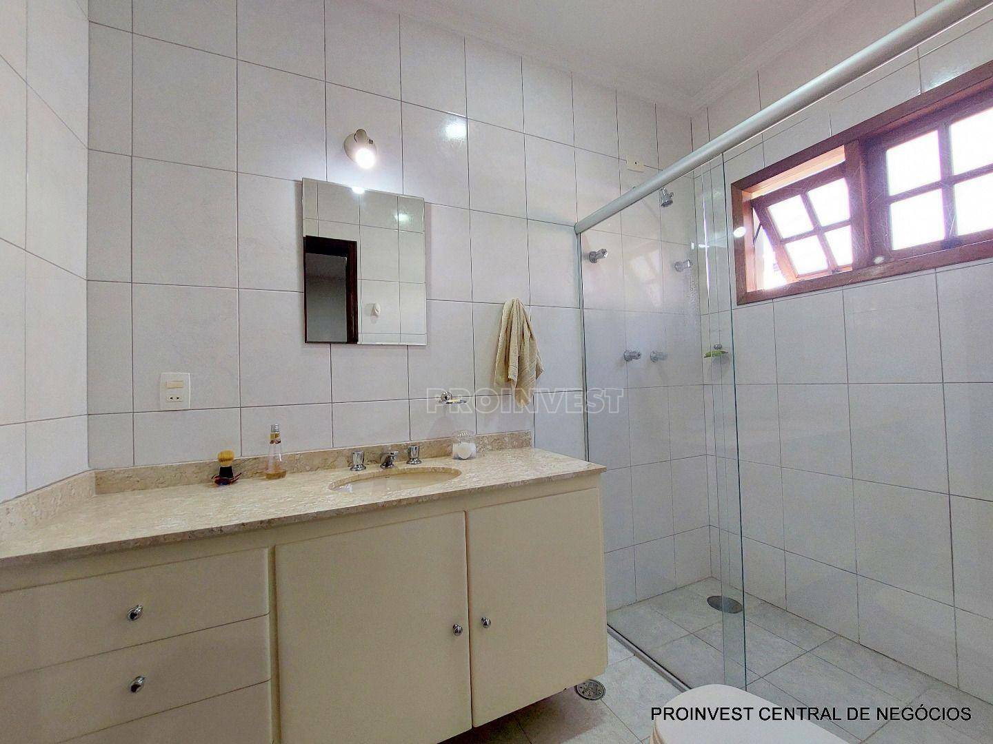 Casa de Condomínio à venda com 4 quartos, 465m² - Foto 19