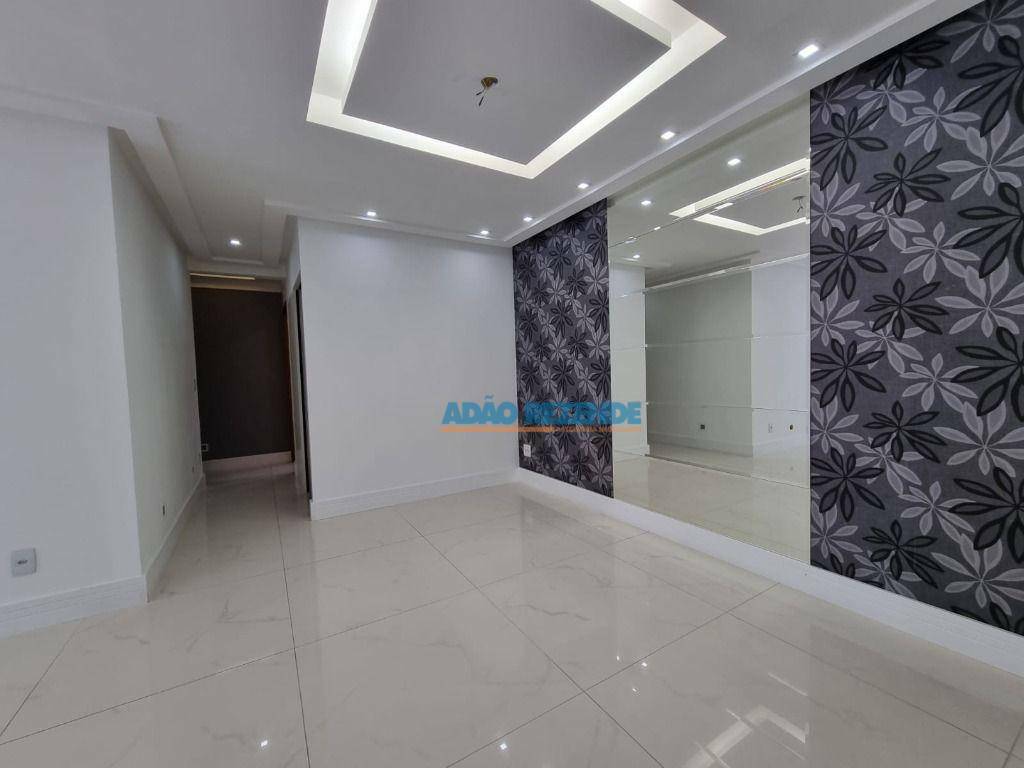 Apartamento à venda com 3 quartos, 154m² - Foto 4