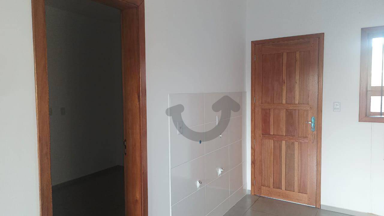 Casa à venda com 2 quartos, 43m² - Foto 6