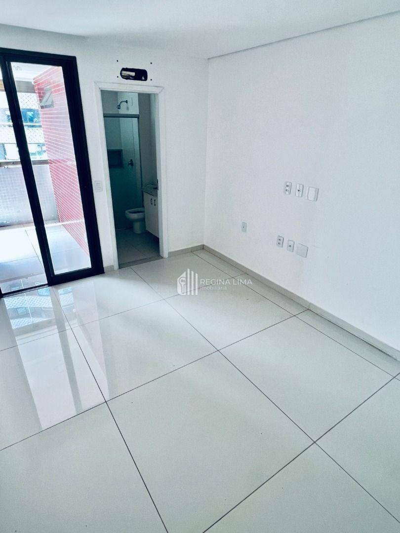 Apartamento à venda com 3 quartos, 216m² - Foto 15