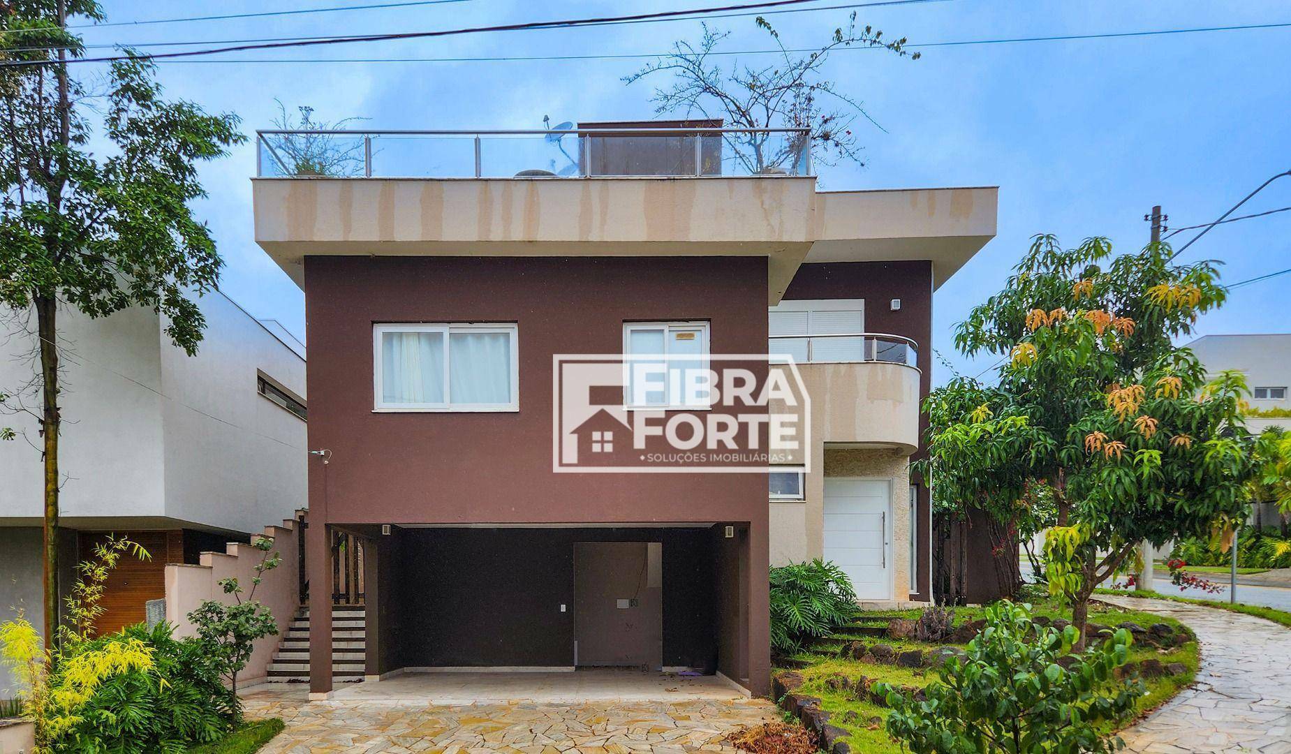 Casa de Condomínio para alugar com 3 quartos, 267m² - Foto 2