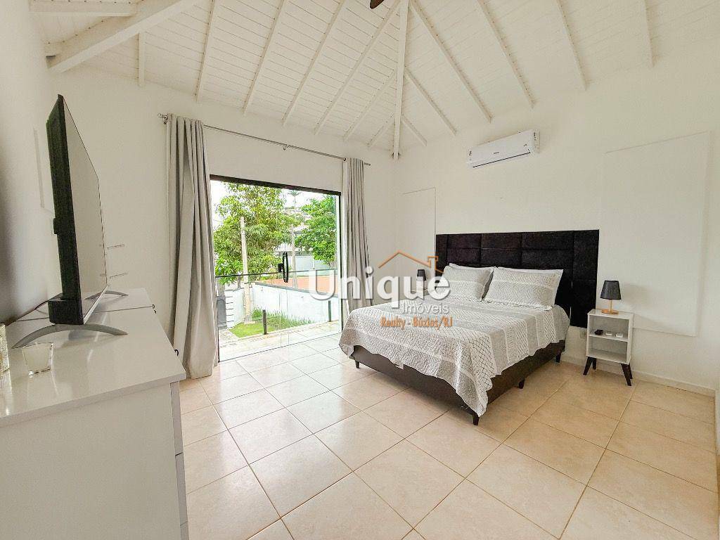 Casa à venda com 7 quartos, 230m² - Foto 50