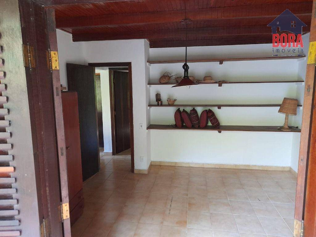 Chácara à venda com 4 quartos, 64m² - Foto 9