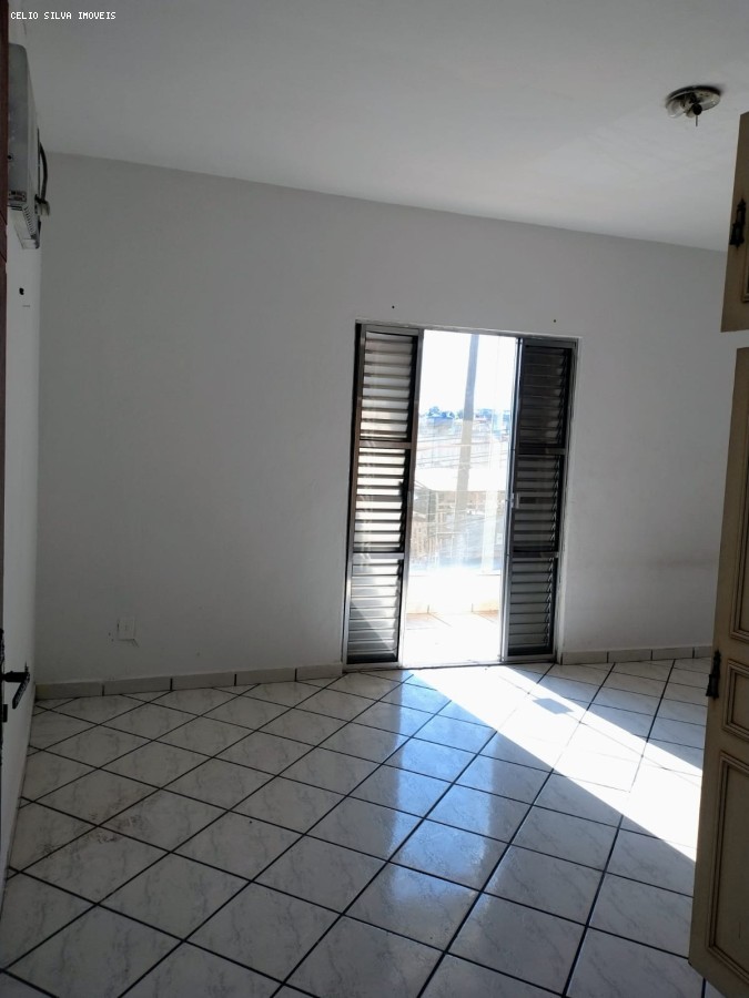 Casa para alugar com 3 quartos - Foto 8