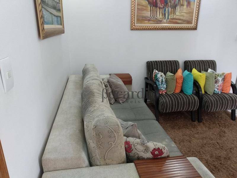 Apartamento à venda com 2 quartos, 100m² - Foto 3